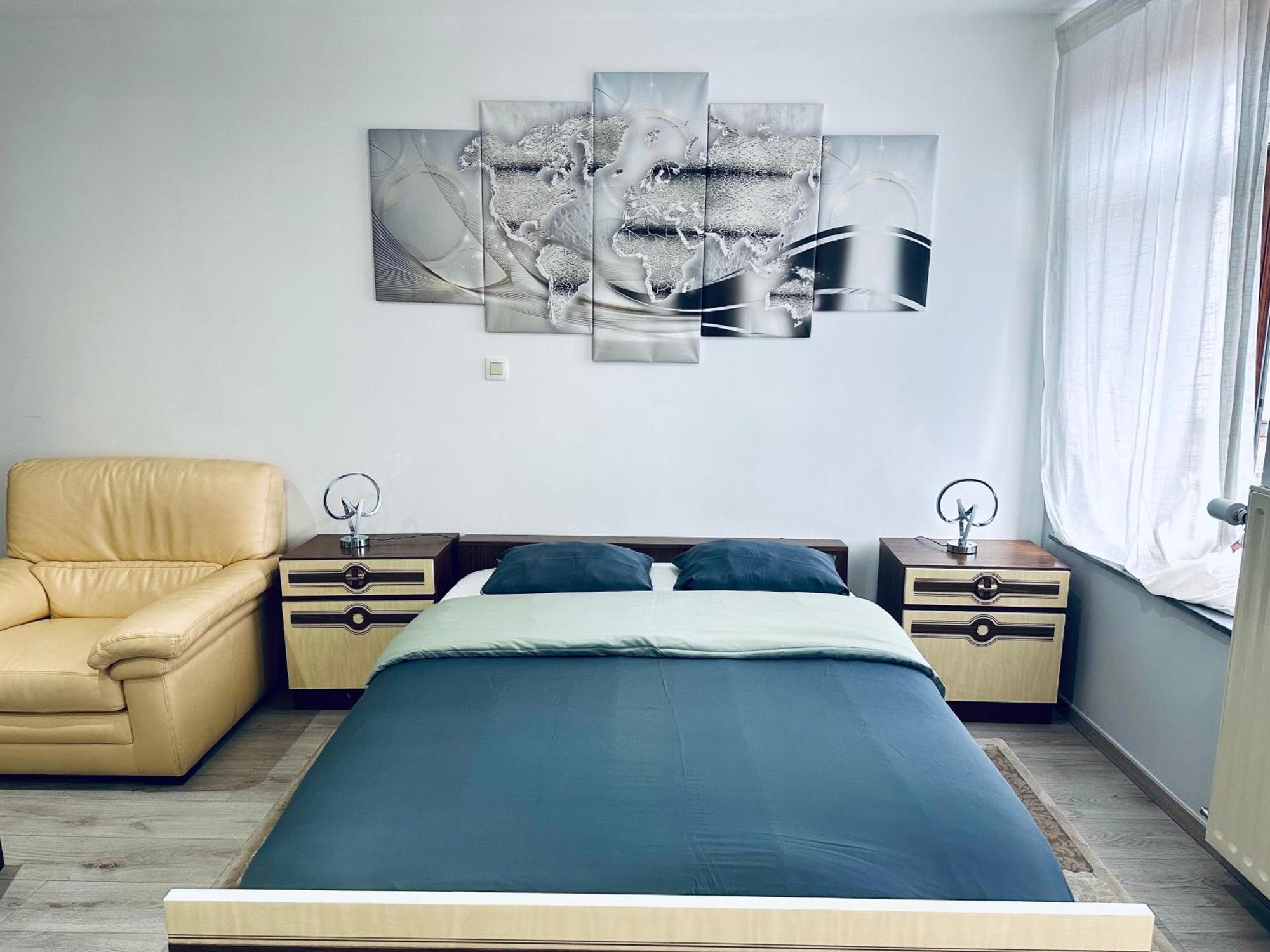Chambre Et Sdd Privees Dans Une Maison Partagee Avec Des Residents Mons Exterior foto